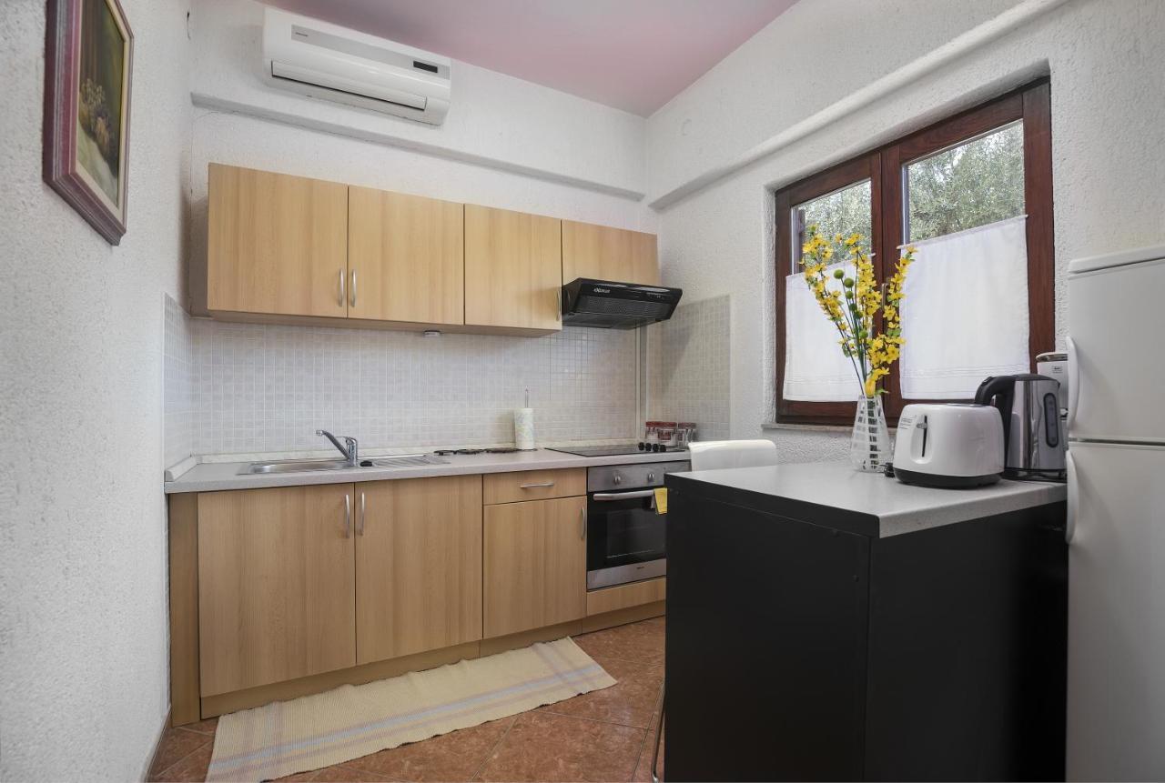 Karmelo Appartment Davorka Rovinj Exterior foto